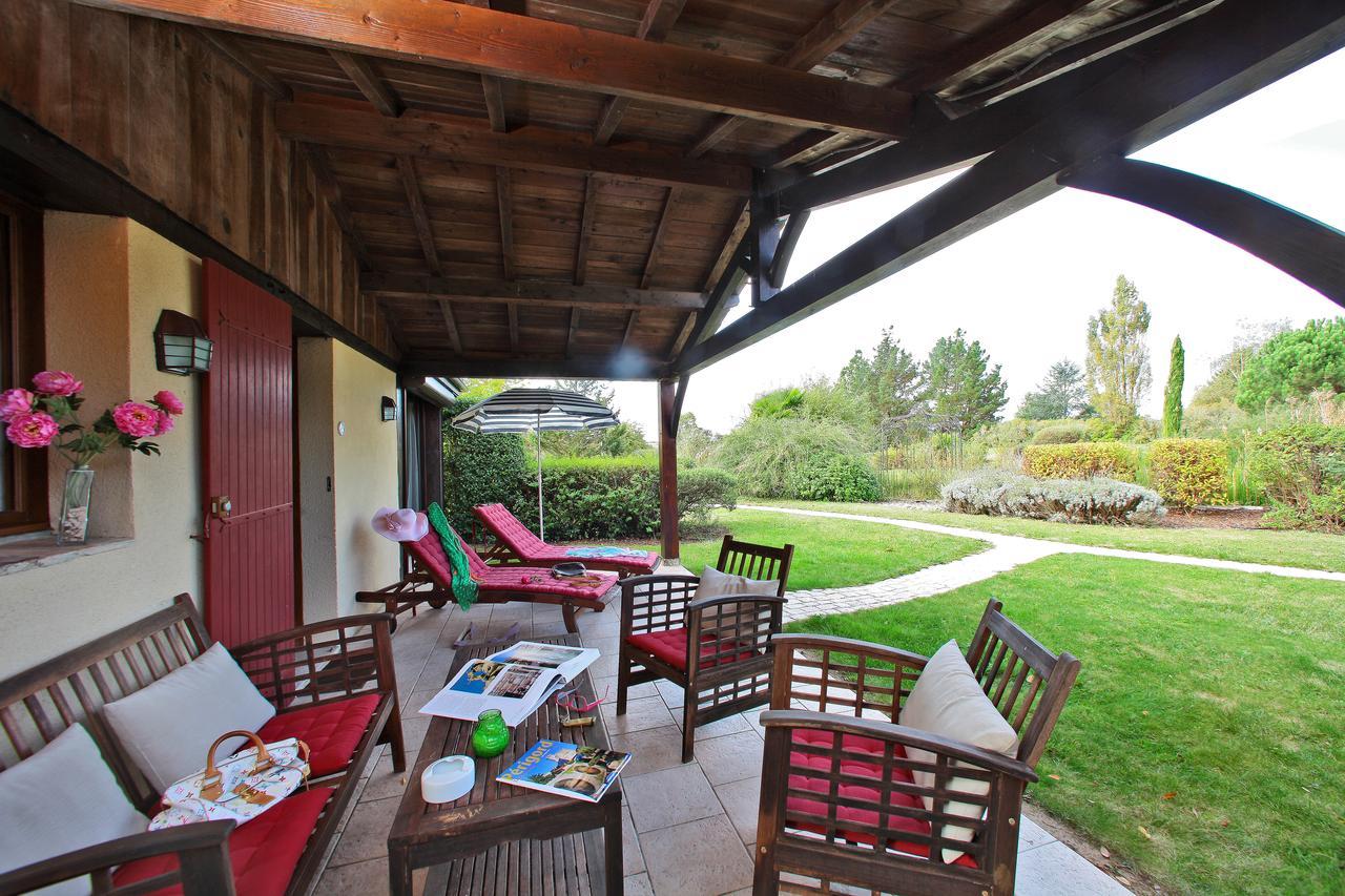 Au Jardin Fleuri Hotell Bosset Rum bild